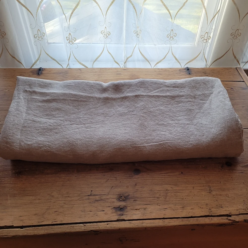 Restoration Hardware King Size 100% Vintage Washed Belgium Linen Duvet Cover.